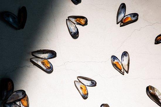 Young Hearts Restaurant